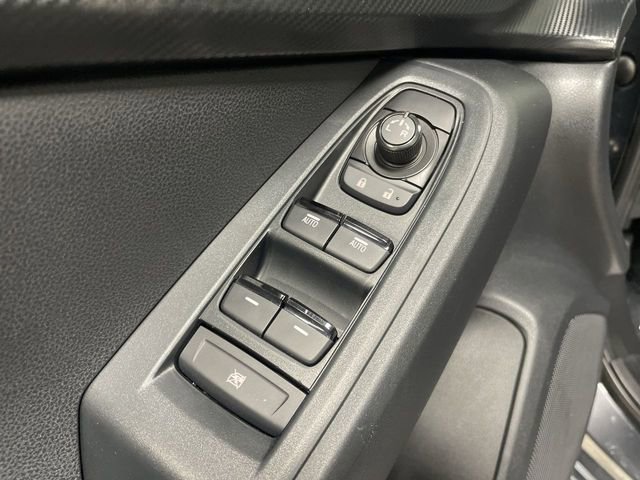Used 2024 Subaru Crosstrek 2.0i Premium image 13