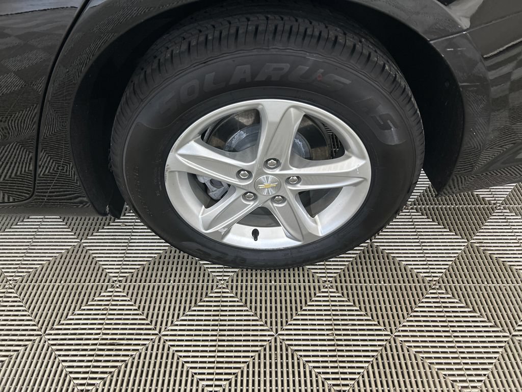 Used 2022 Chevrolet Malibu LS FWD image 10