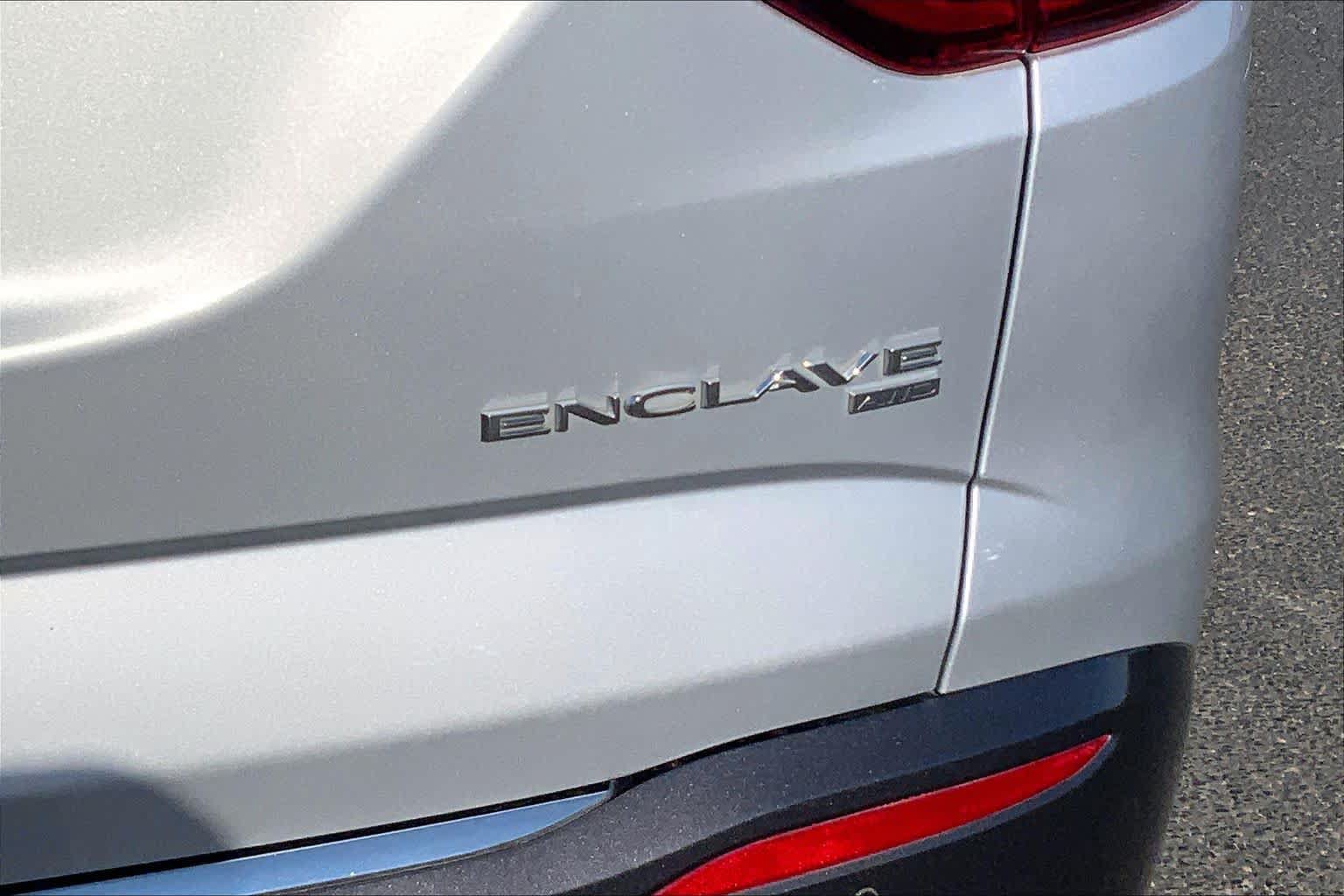 Used 2019 Buick Enclave Essence w/ Trailering Package, 5000 lbs. AWD/4WD image 10