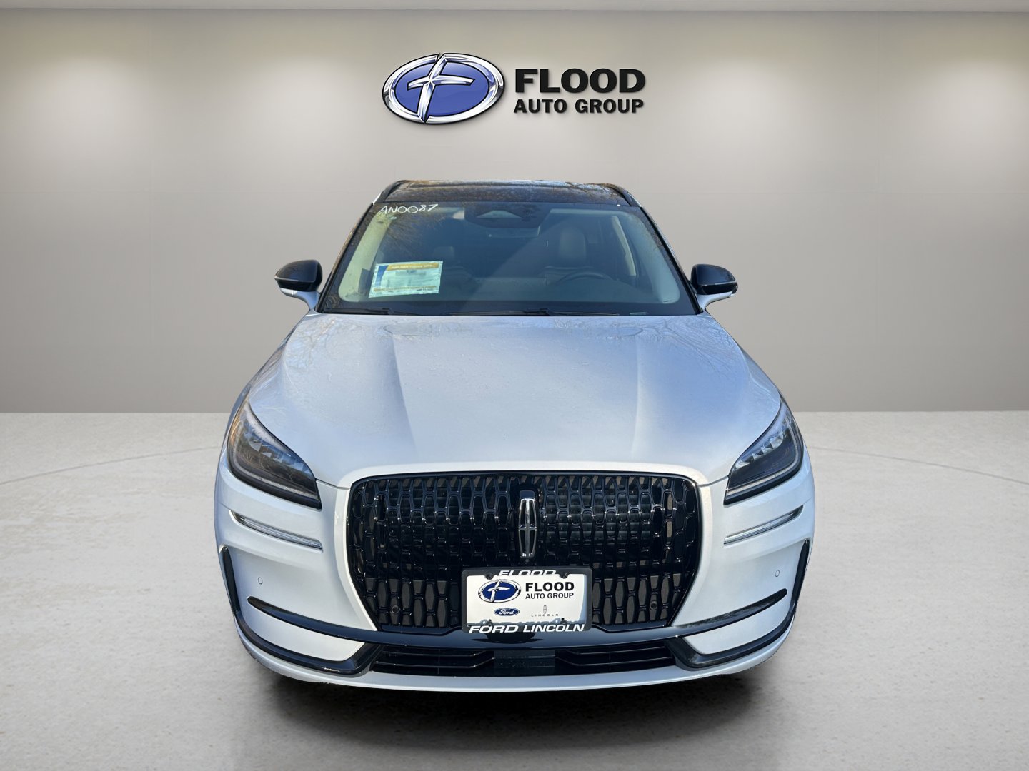 New 2026 Lincoln Corsair Premiere image 2