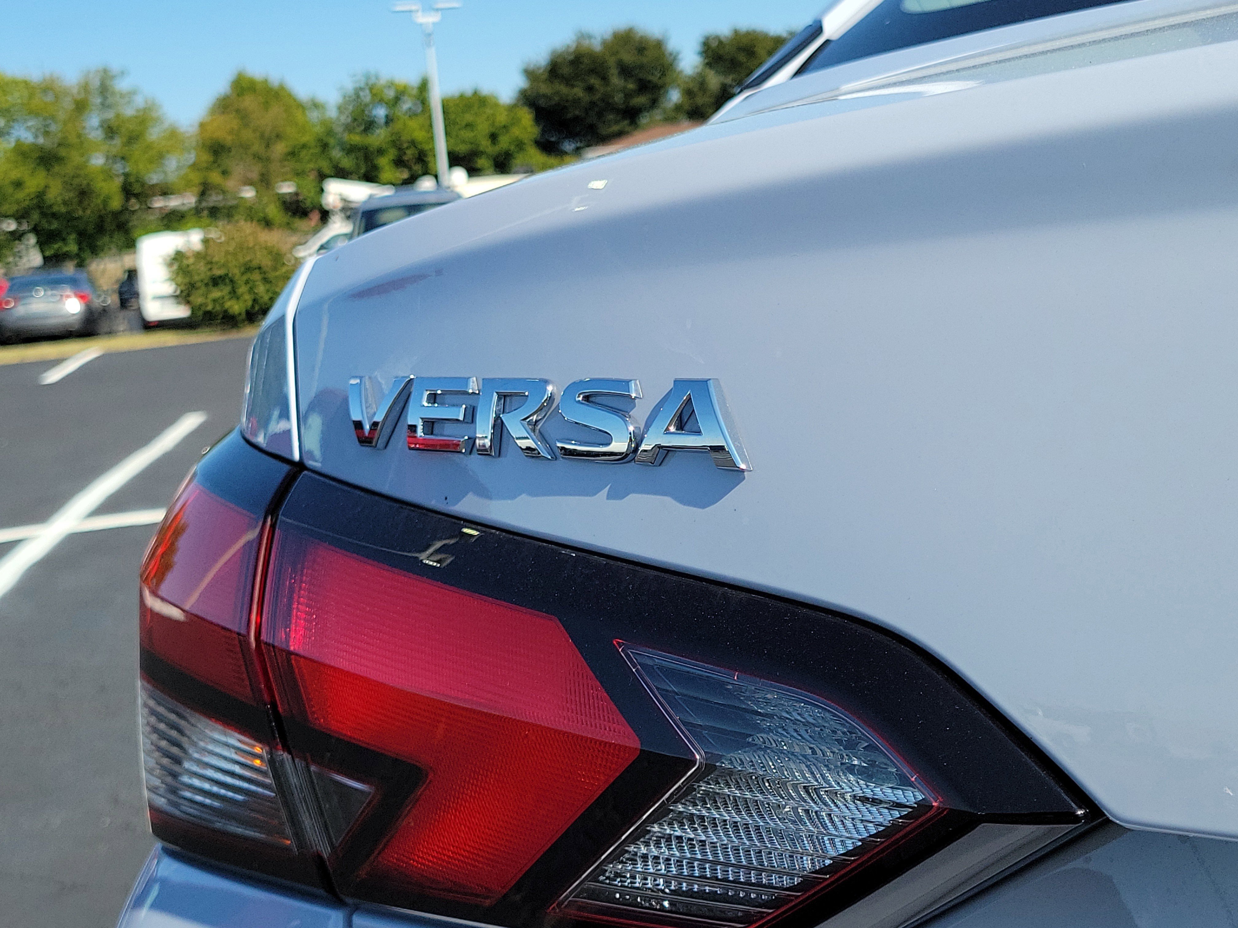 Used 2025 Nissan Versa SV w/ Trunk Package image 6