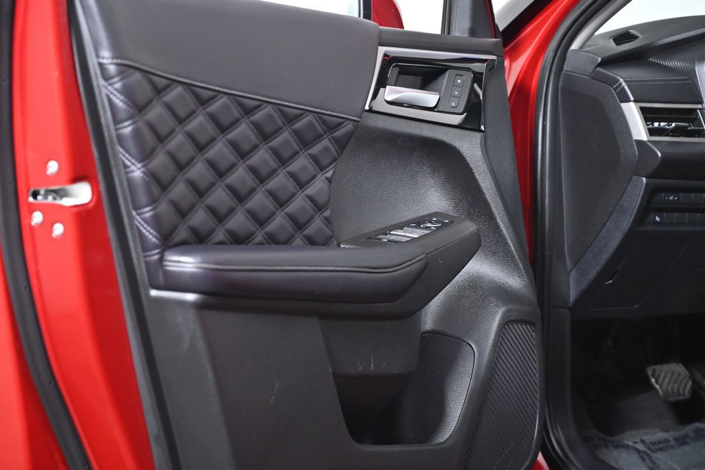 Used 2024 Mitsubishi Outlander SEL image 33