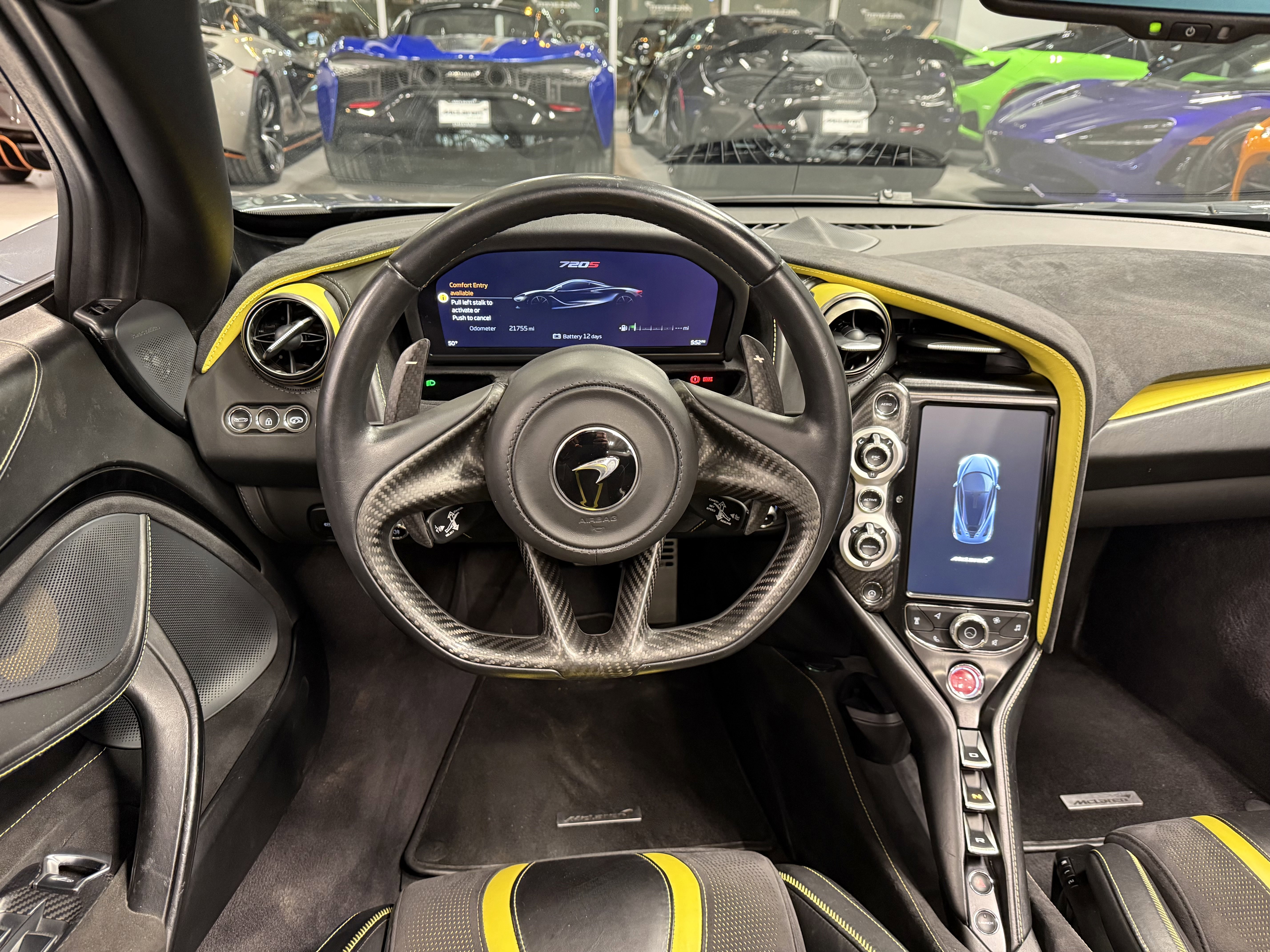 Used 2020 McLaren 720S Spider image 12