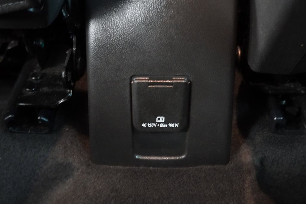 Used 2019 Chevrolet Trax LT w/ LT Convenience Package image 26