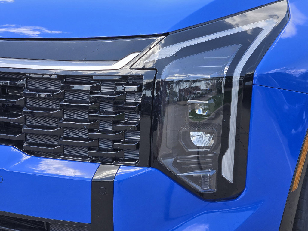 New 2026 Kia Sportage SX image 6