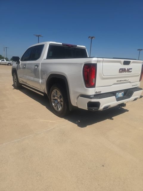 Used 2023 GMC Sierra 1500 Denali w/ Technology Package AWD/4WD image 9