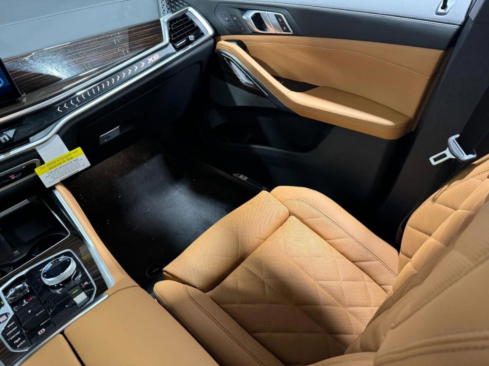 New 2026 BMW X6 xDrive40i w/ Executive Package image 18