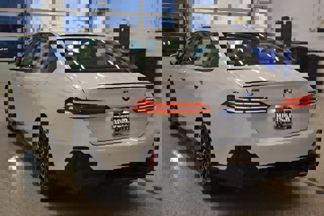 New 2026 BMW 530i xDrive w/ M Sport Package image 10