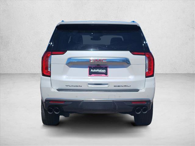 Used 2023 GMC Yukon XL Denali AWD/4WD image 7