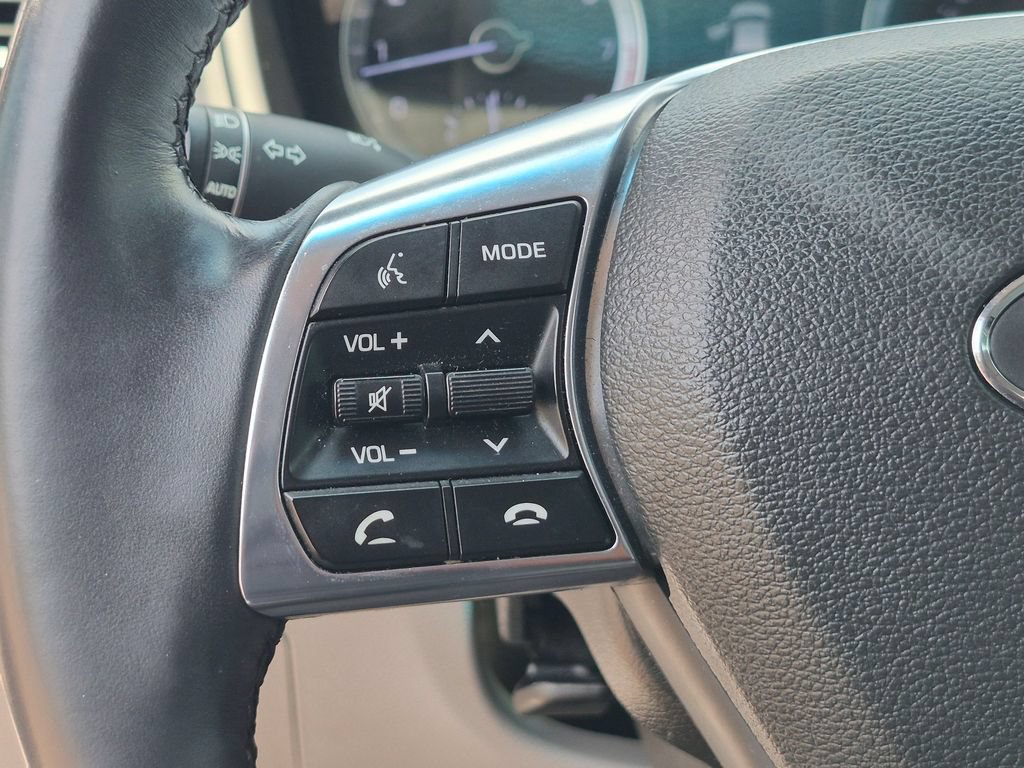 Used 2018 Hyundai Sonata Limited w/ Limited Ultimate Package 03 FWD image 17