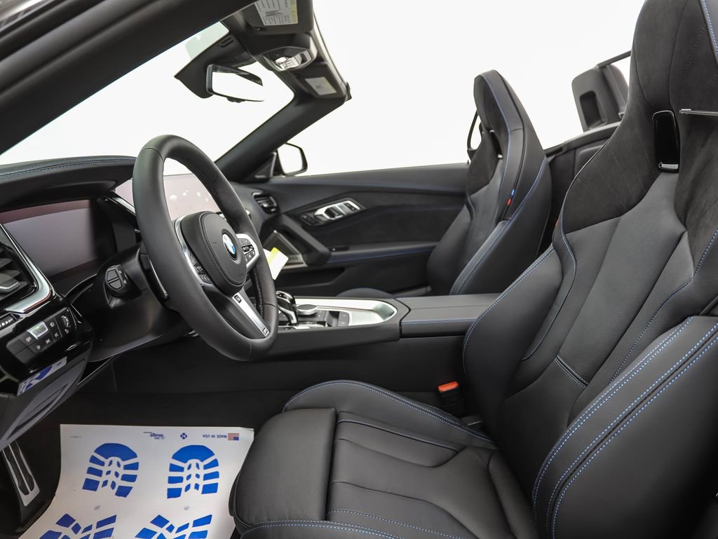 New 2026 BMW Z4 M40i RWD image 11