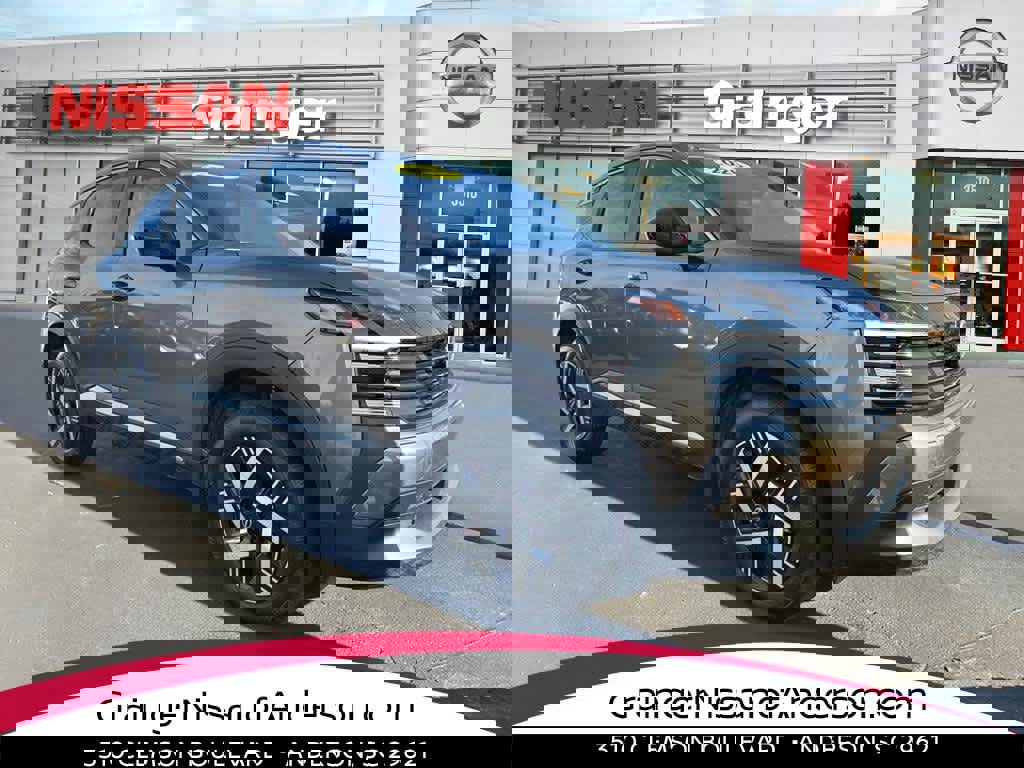 Used 2026 Nissan Kicks SV