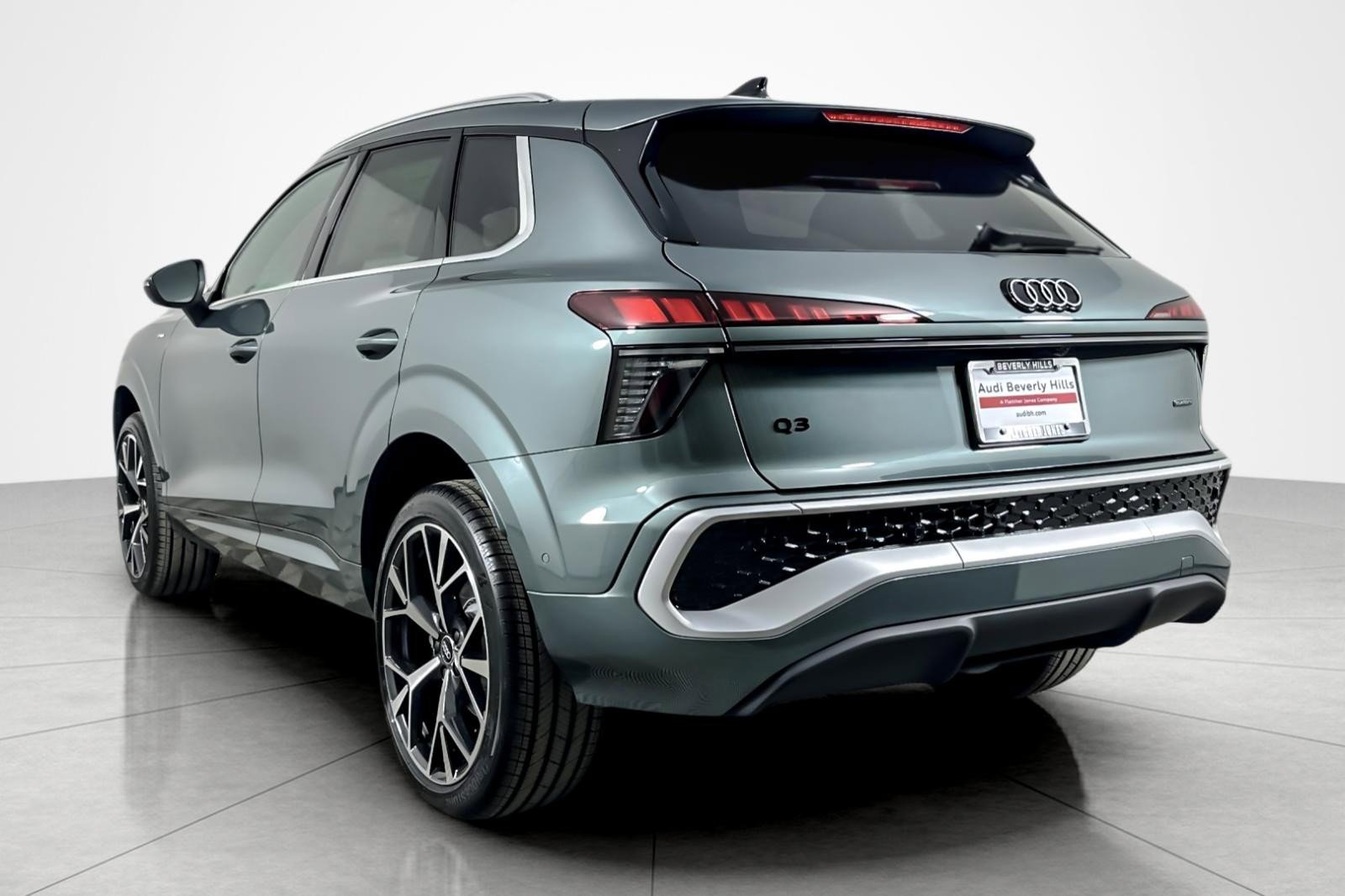 New 2026 Audi Q3 quattro 2.0T image 4