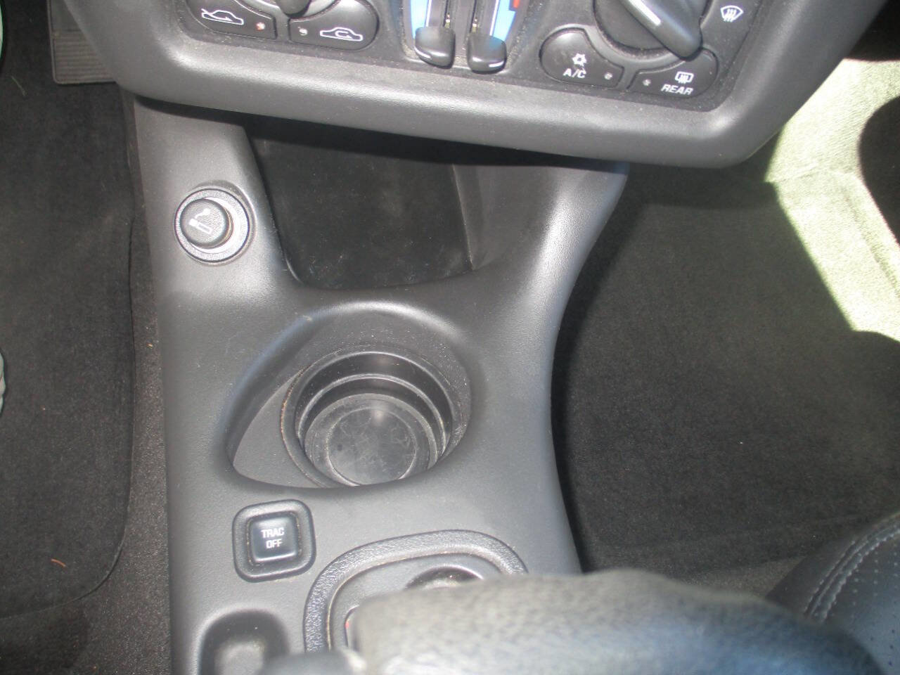 Used 2002 Chevrolet Monte Carlo SS w/ High Sport Appearance Pkg FWD image 19