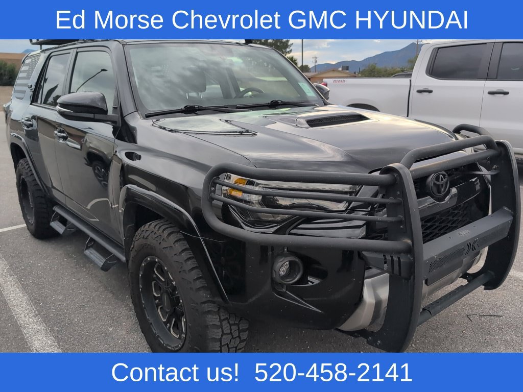 Used 2018 Toyota 4Runner TRD Off-Road Premium AWD/4WD image 7