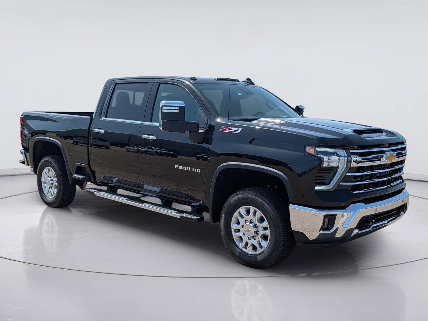 New 2026 Chevrolet Silverado 2500 LTZ w/ LTZ Convenience Package AWD/4WD image 7