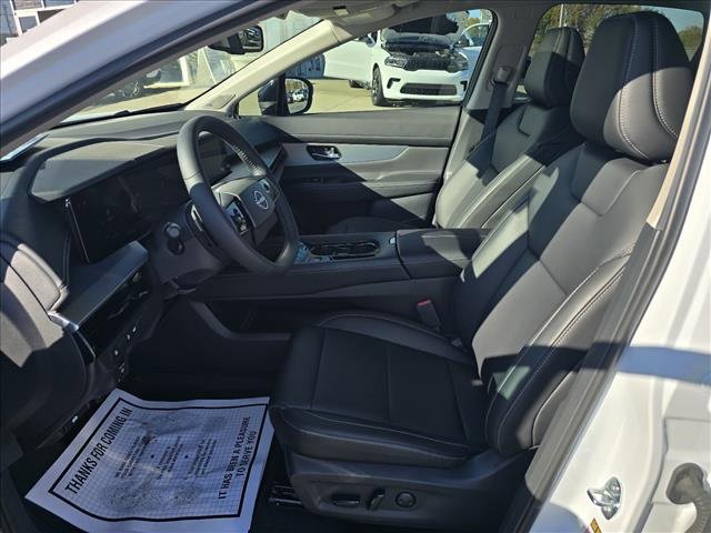 Used 2025 Nissan Murano SL image 12