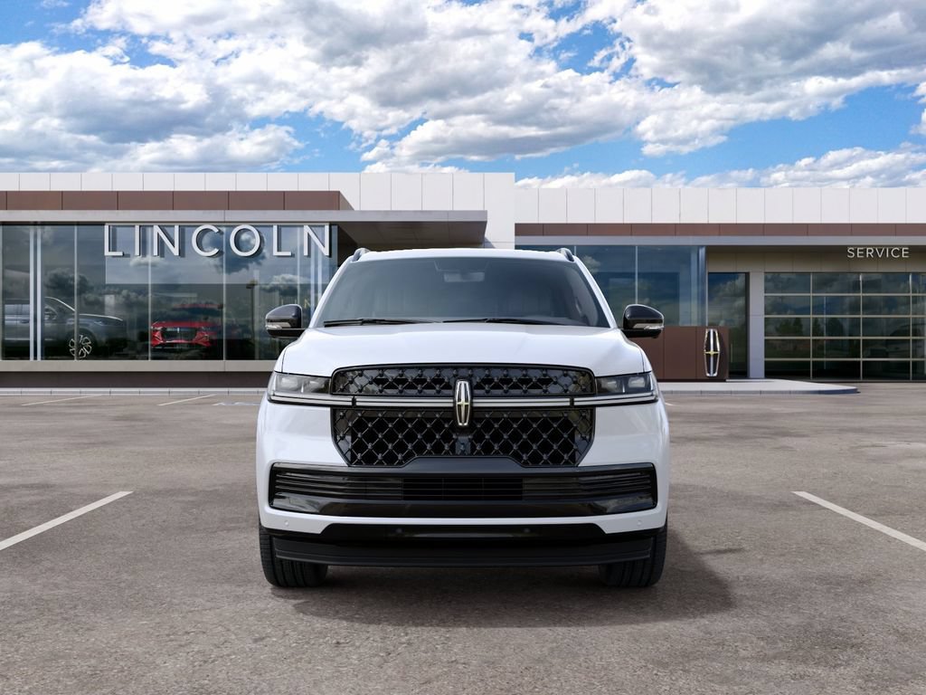 New 2027 Lincoln Navigator L Reserve w/ Jet Appearance Package RWD image 3