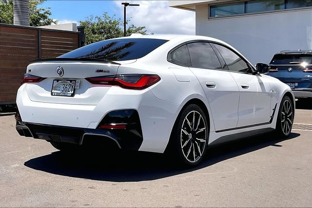 Used 2023 BMW X4 M40i w/ Parking Assistance Package AWD/4WD image 11