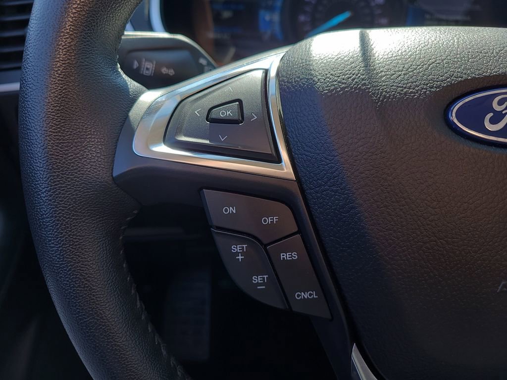 Used 2021 Ford Edge SEL w/ Convenience Package image 30