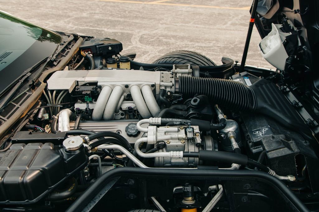 Used 1990 Chevrolet Corvette Convertible image 35