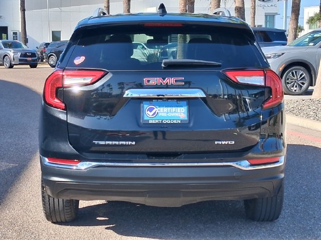Used 2023 GMC Terrain SLT AWD/4WD image 5