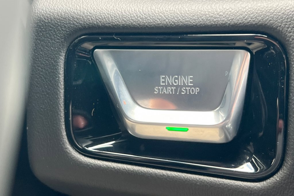 New 2026 GMC Yukon Elevation image 21