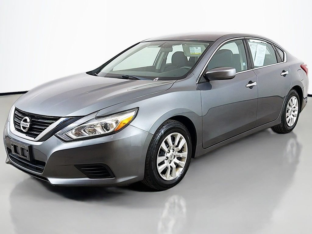 Used 2018 Nissan Altima 2.5 S w/ S Convenience Package FWD image 6