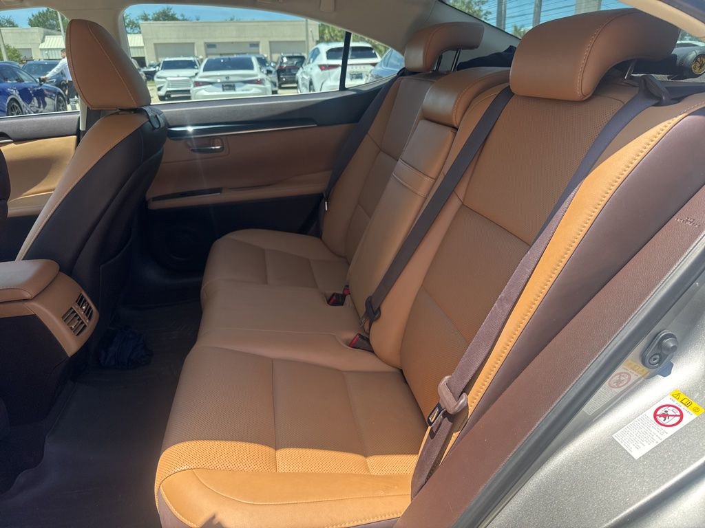 Used 2018 Lexus ES 350 w/ Premier Package FWD image 15