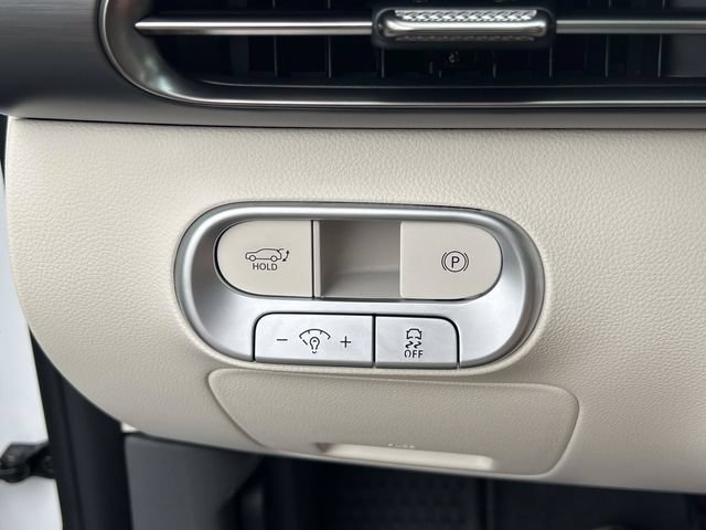 New 2026 Genesis GV60 RWD image 30