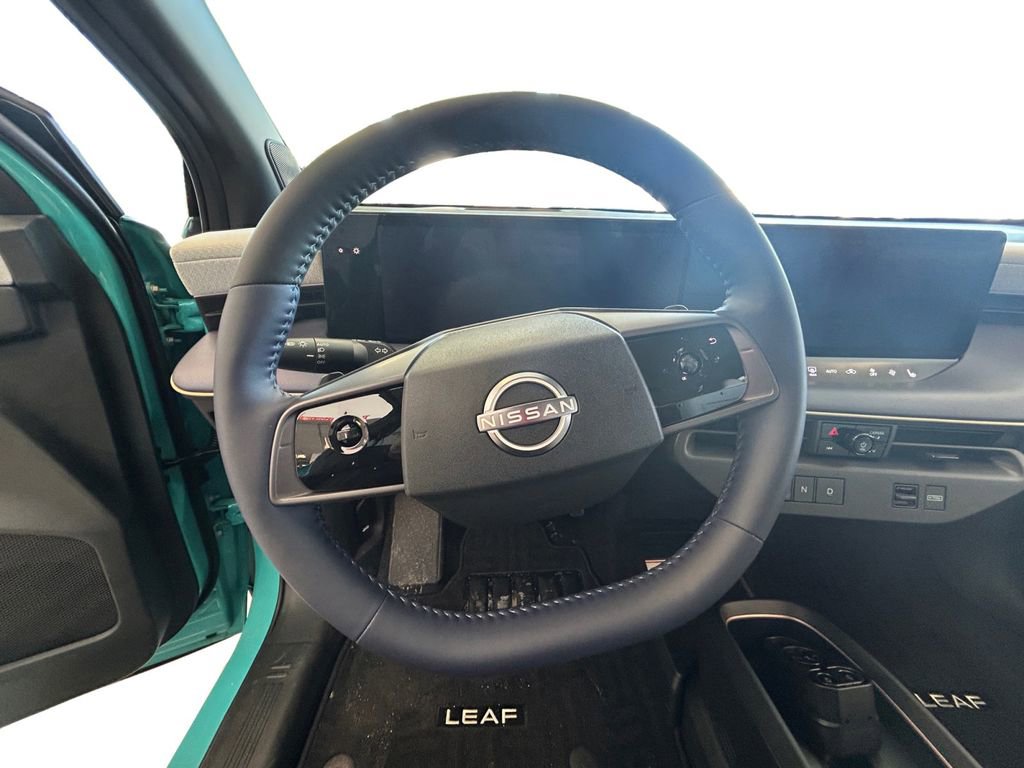 New 2026 Nissan Leaf Platinum+ image 12