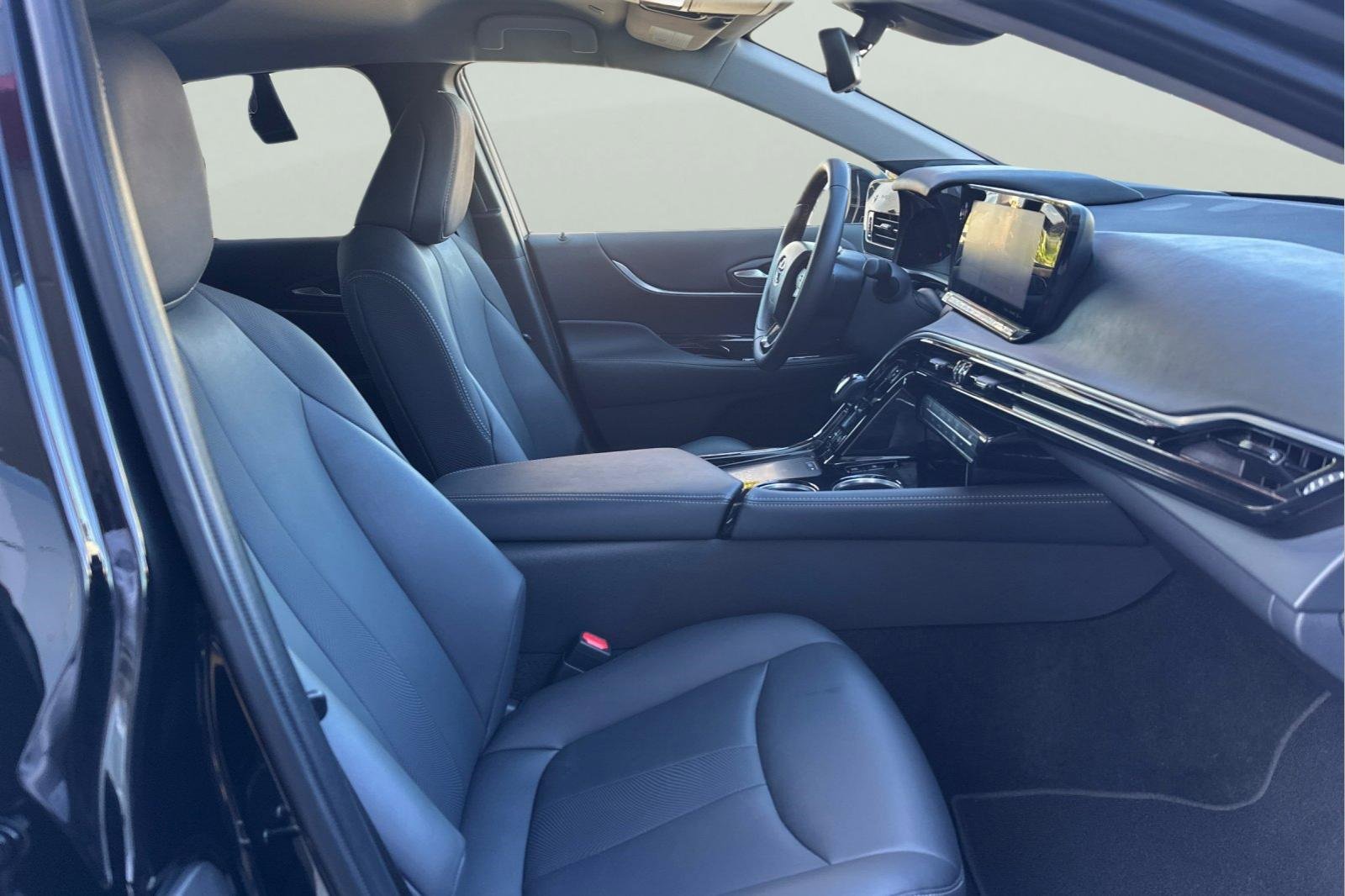 Used 2022 Toyota Mirai XLE image 19