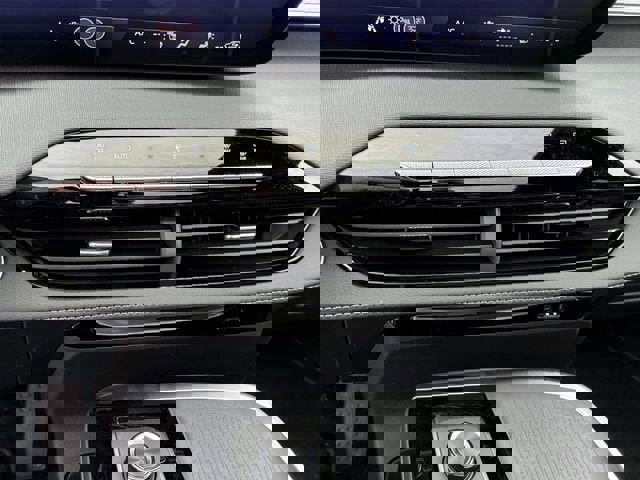 New 2026 Buick Enclave Sport Touring w/ Super Cruise Package image 17