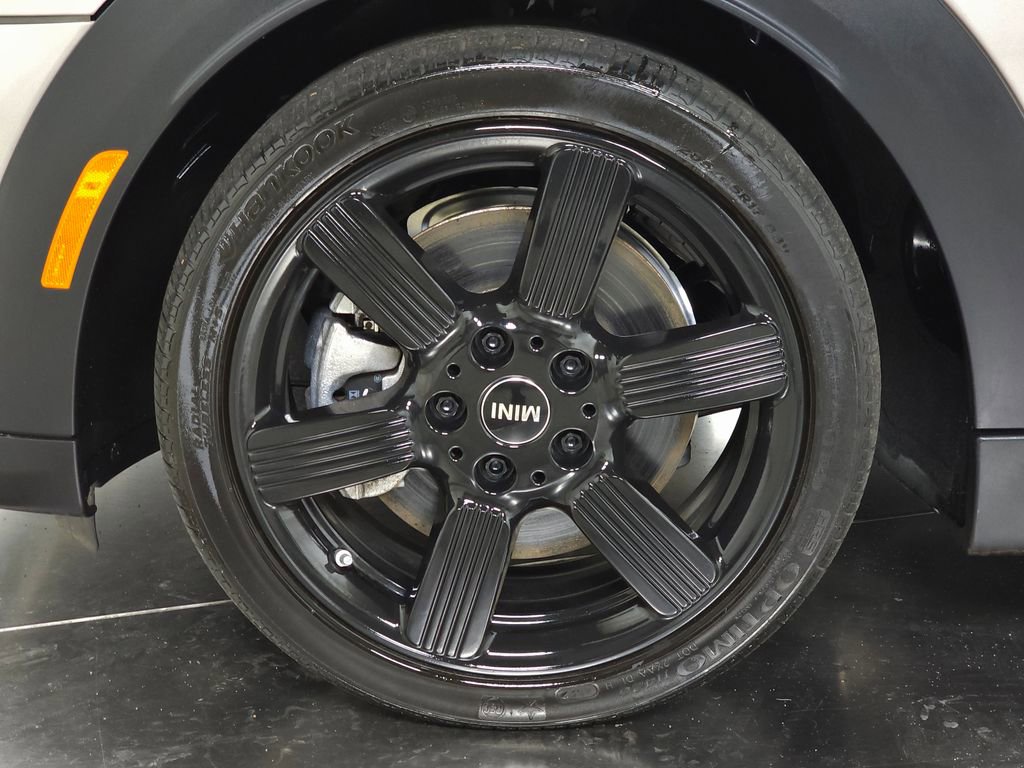Used 2023 MINI Cooper S w/ Signature Upholstery Package image 13
