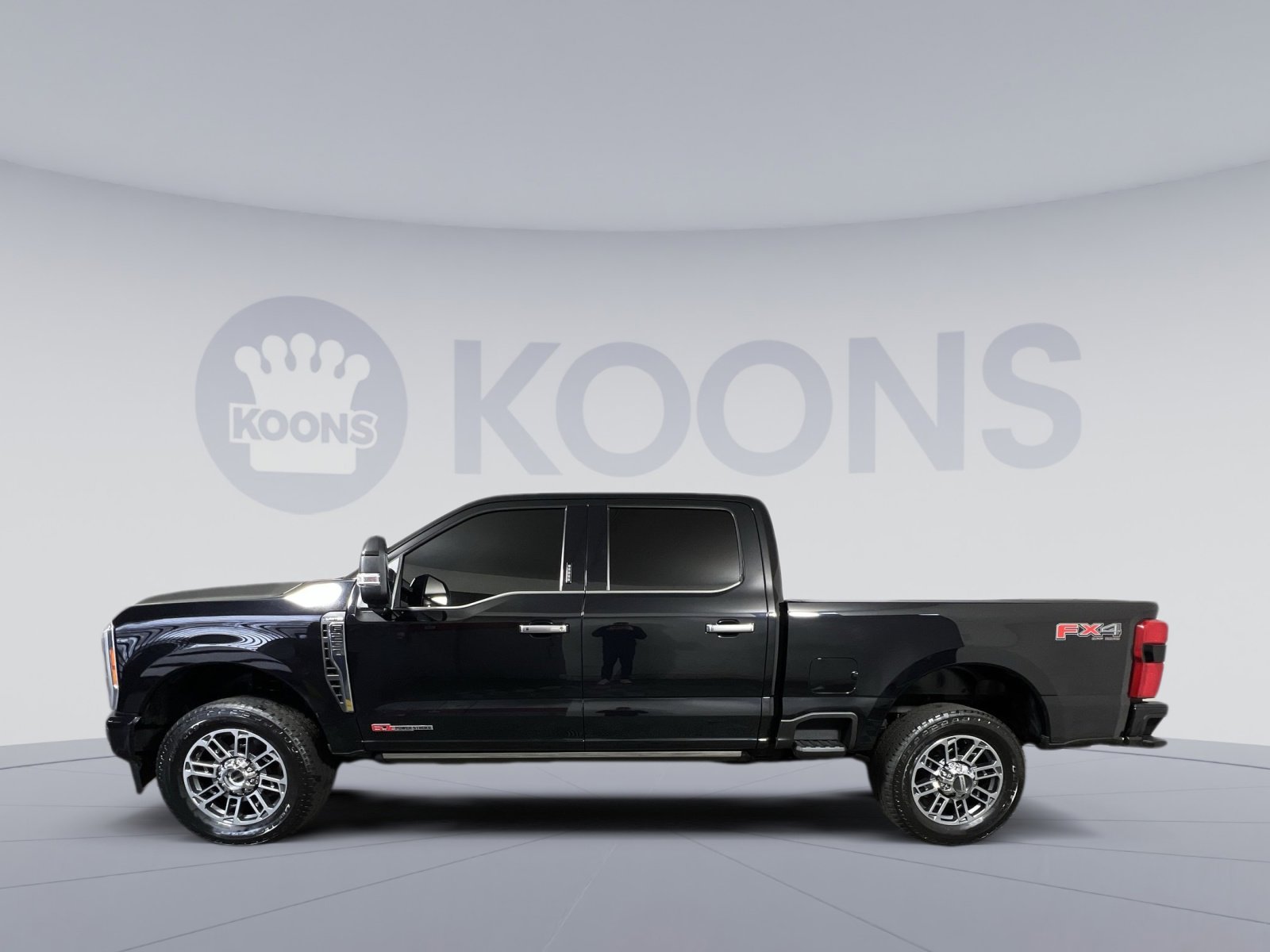Used 2023 Ford F250 Limited w/ FX4 Off-Road Package image 2