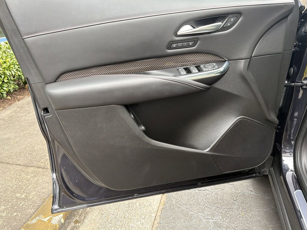 Certified 2023 Cadillac XT4 Sport image 10