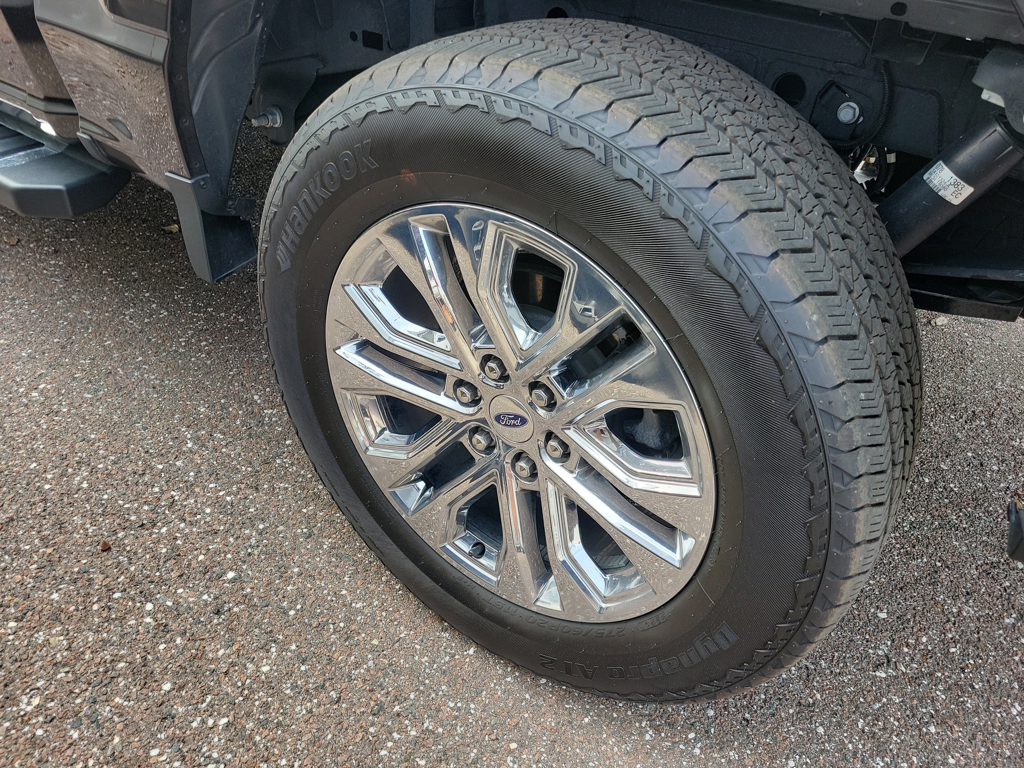 Used 2024 Ford F150 Lariat AWD/4WD image 5