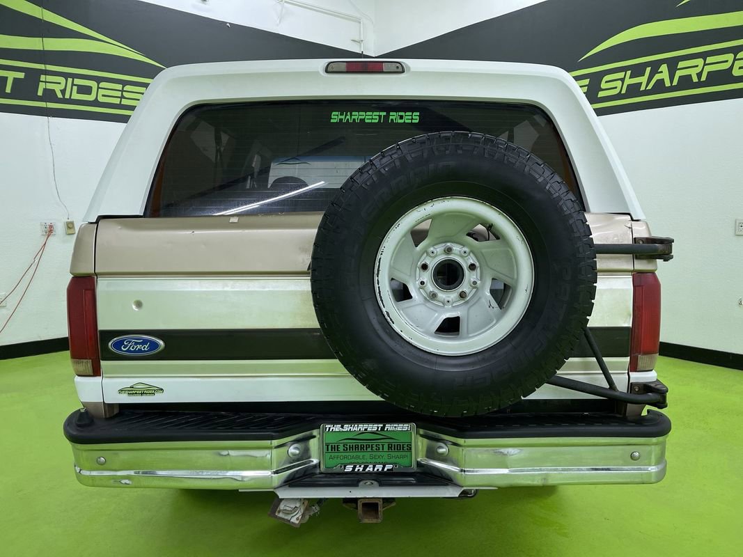 Used 1996 Ford Bronco XLT image 8