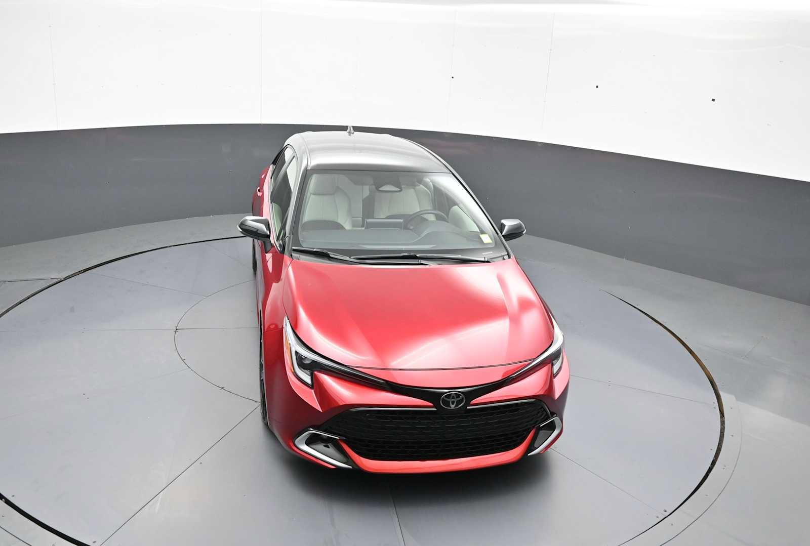 Used 2025 Toyota Corolla XSE FWD image 32