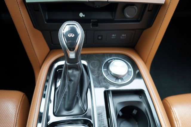 Used 2023 INFINITI QX80 Sensory w/ All-Season Package image 40