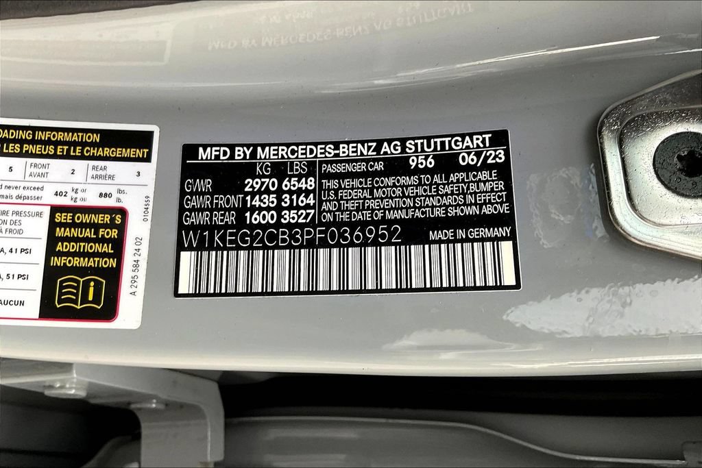 Used 2023 Mercedes-Benz EQE 500 4MATIC Sedan image 19