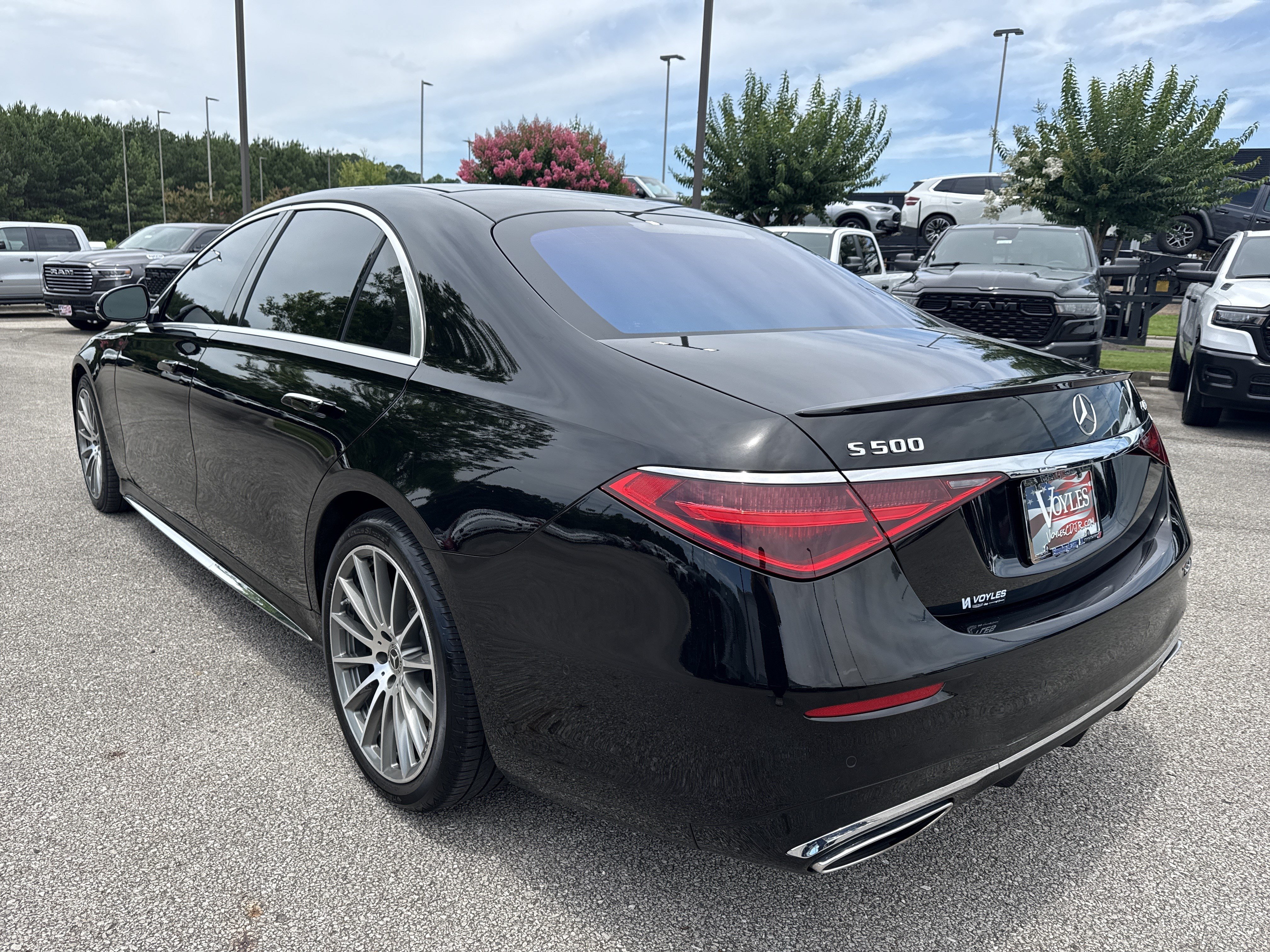 Used 2023 Mercedes-Benz S 500 4MATIC image 5