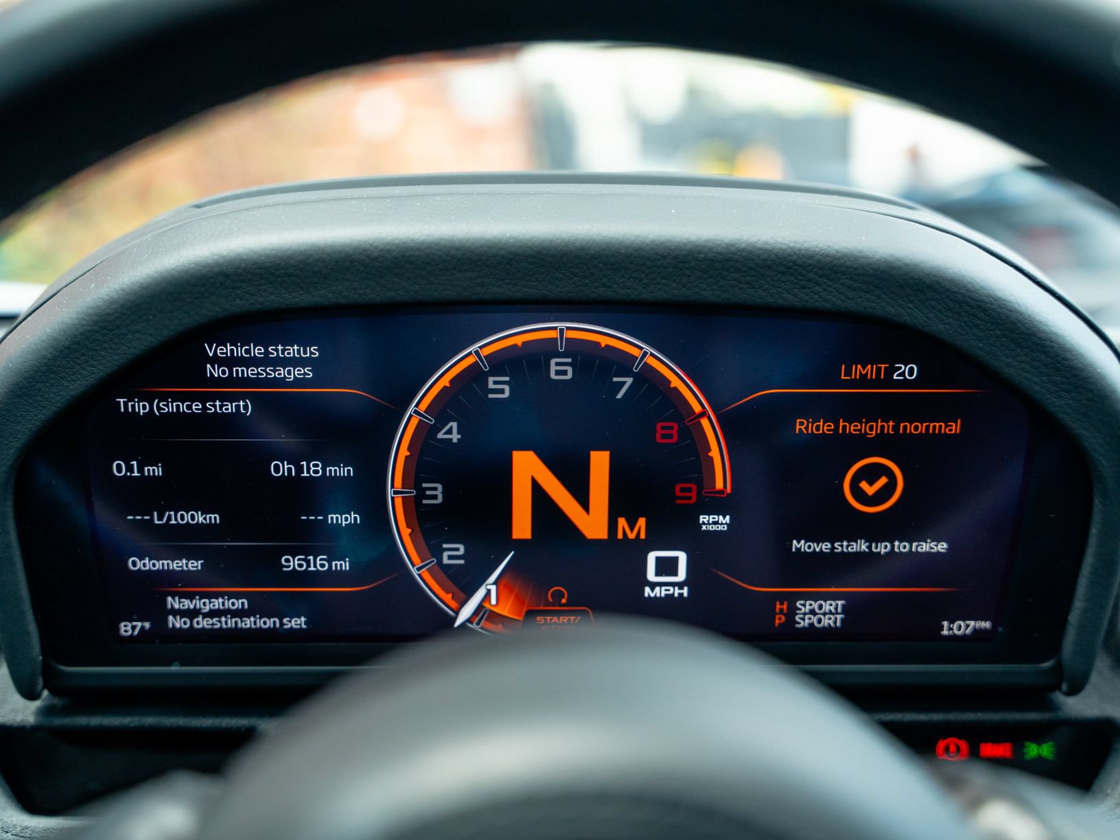 Used 2018 McLaren 720S Luxury RWD image 27