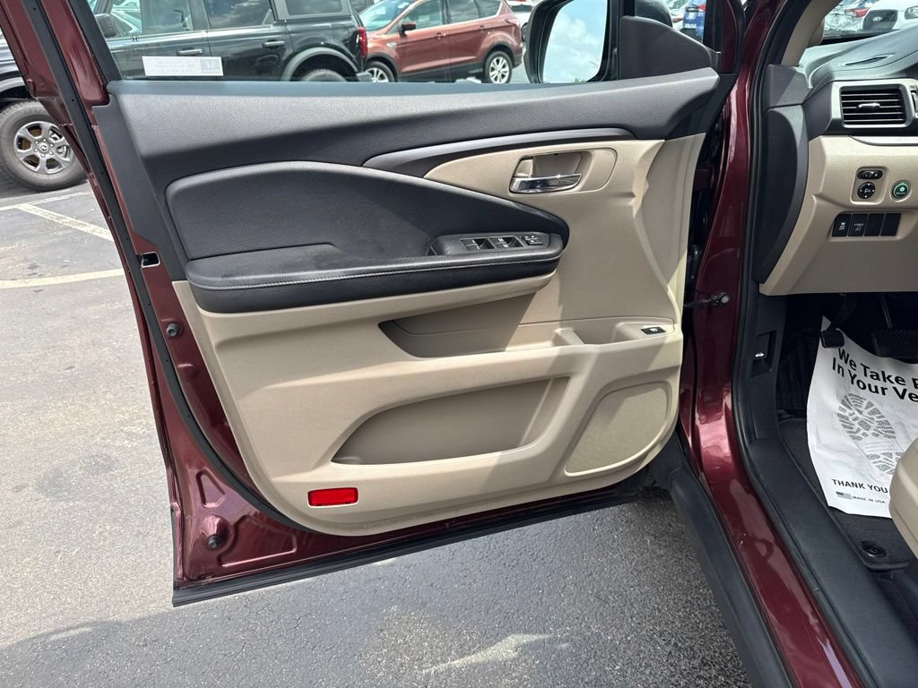 Used 2018 Honda Ridgeline RTL-T image 8