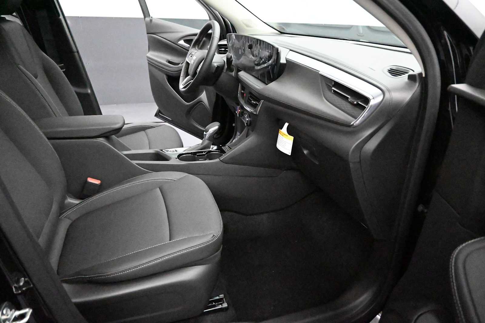 New 2026 Buick Encore GX Preferred w/ Advanced Technology Package AWD/4WD image 25