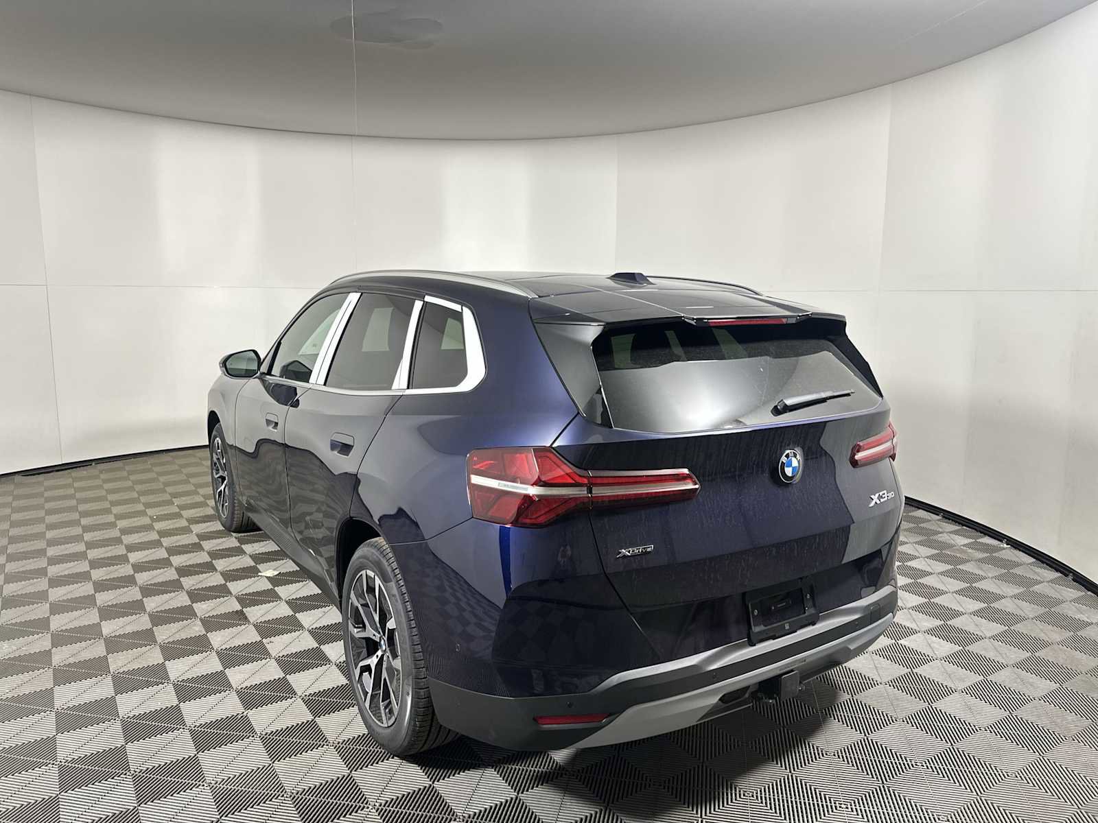 New 2026 BMW X3 xDrive30 w/ Convenience Package image 3