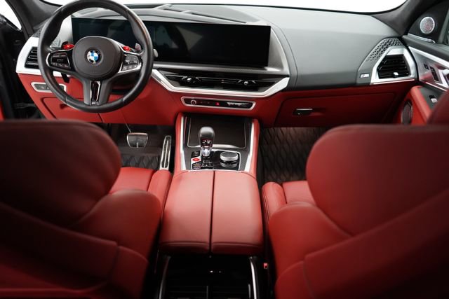 Used 2025 BMW XM image 11