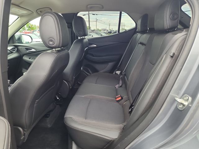 Used 2020 Buick Encore GX Select w/ Sport Touring Package FWD image 23