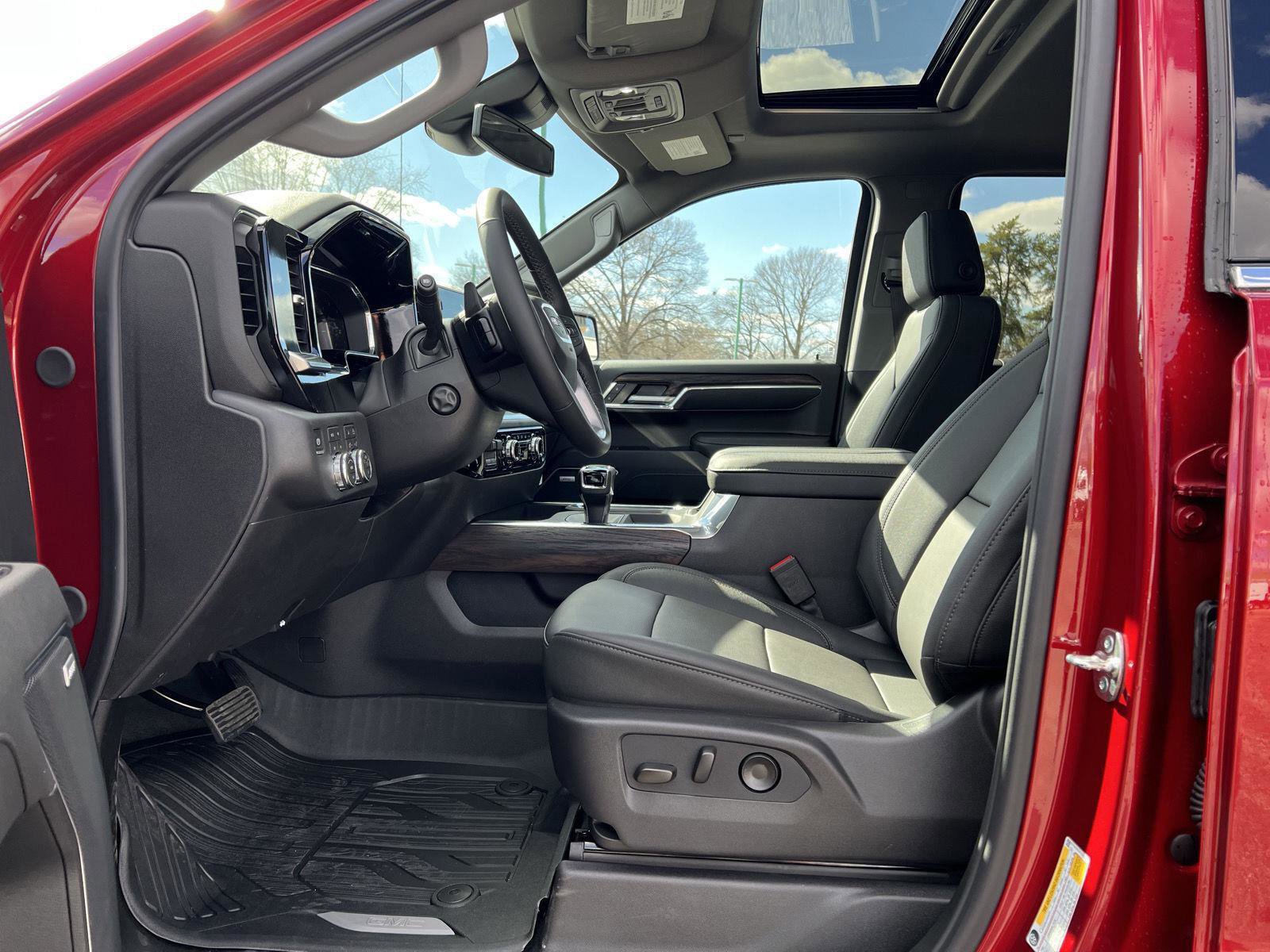 New 2026 GMC Sierra 1500 SLT w/ SLT Premium Plus Package image 22