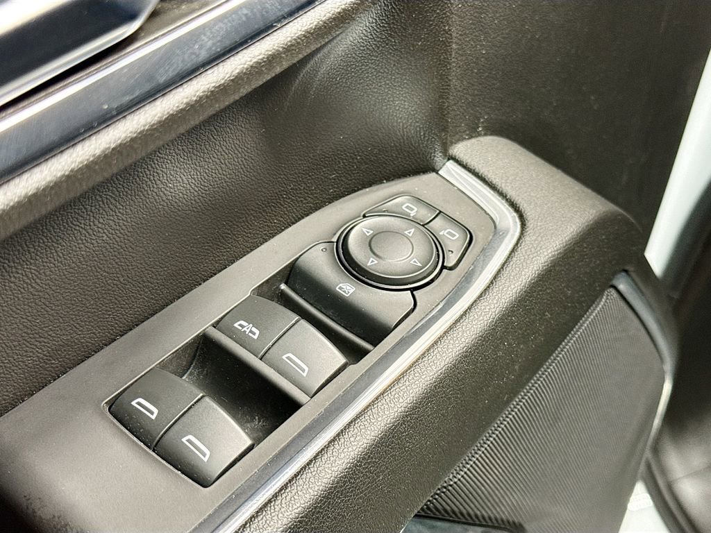 Used 2024 Chevrolet Silverado 1500 LT image 18